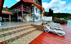 Vila Cristiane